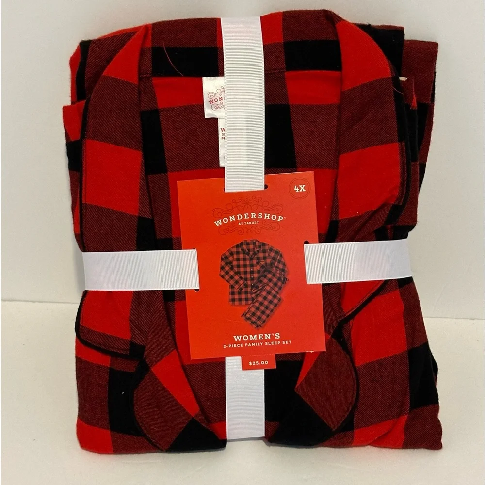 Wonder shop 2 Piece Pajama set still in the package red and black size 4X